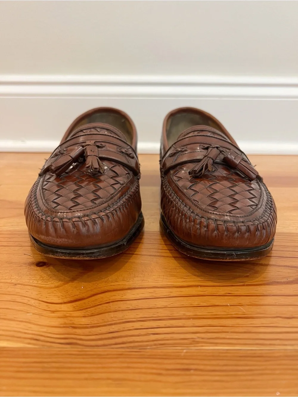 GH Bass Weejuns Shoes Mens Size 11.5 D Brown Leather Tassel Warner Dress Loafers